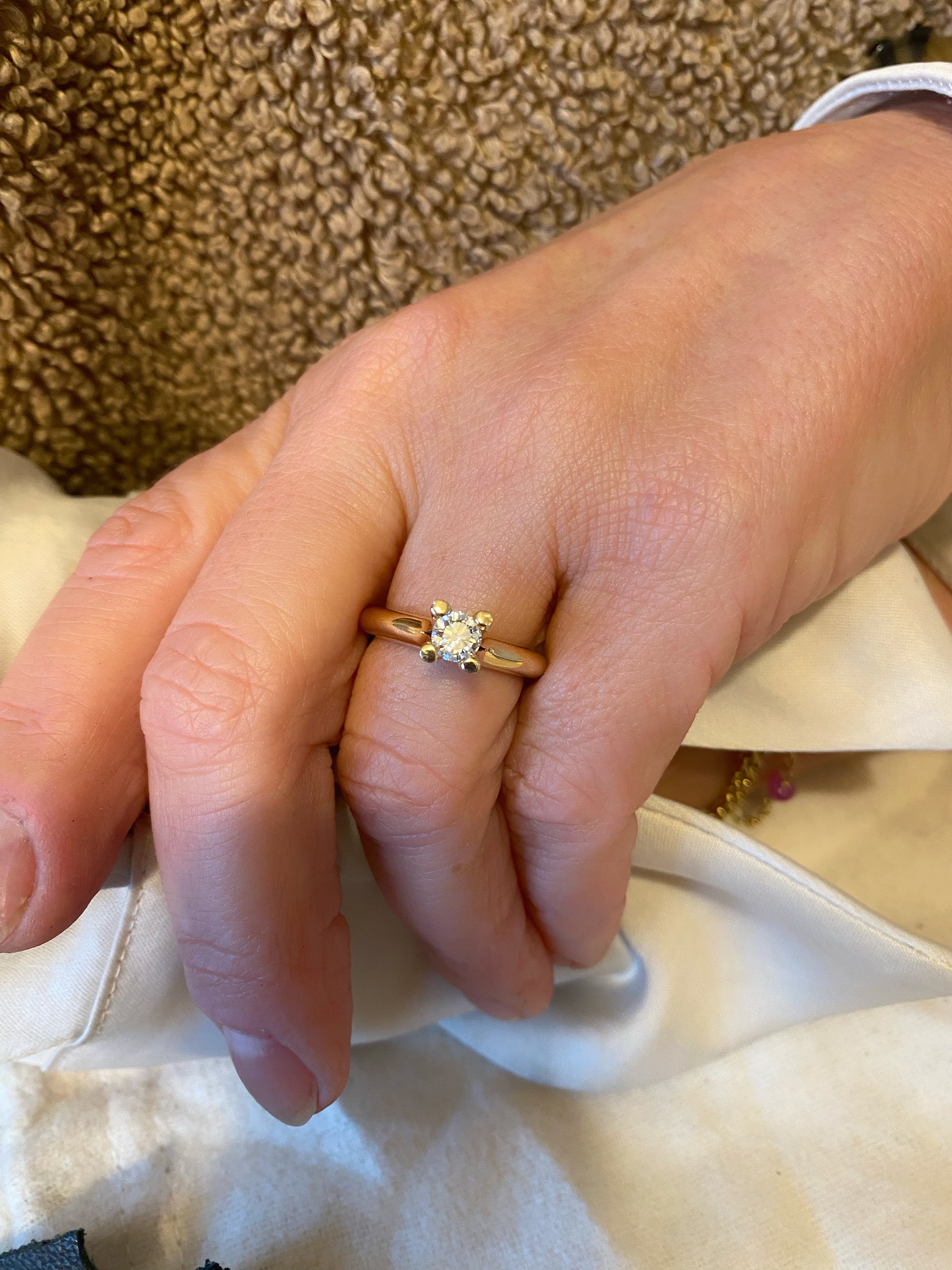 enstens forlovelsesring