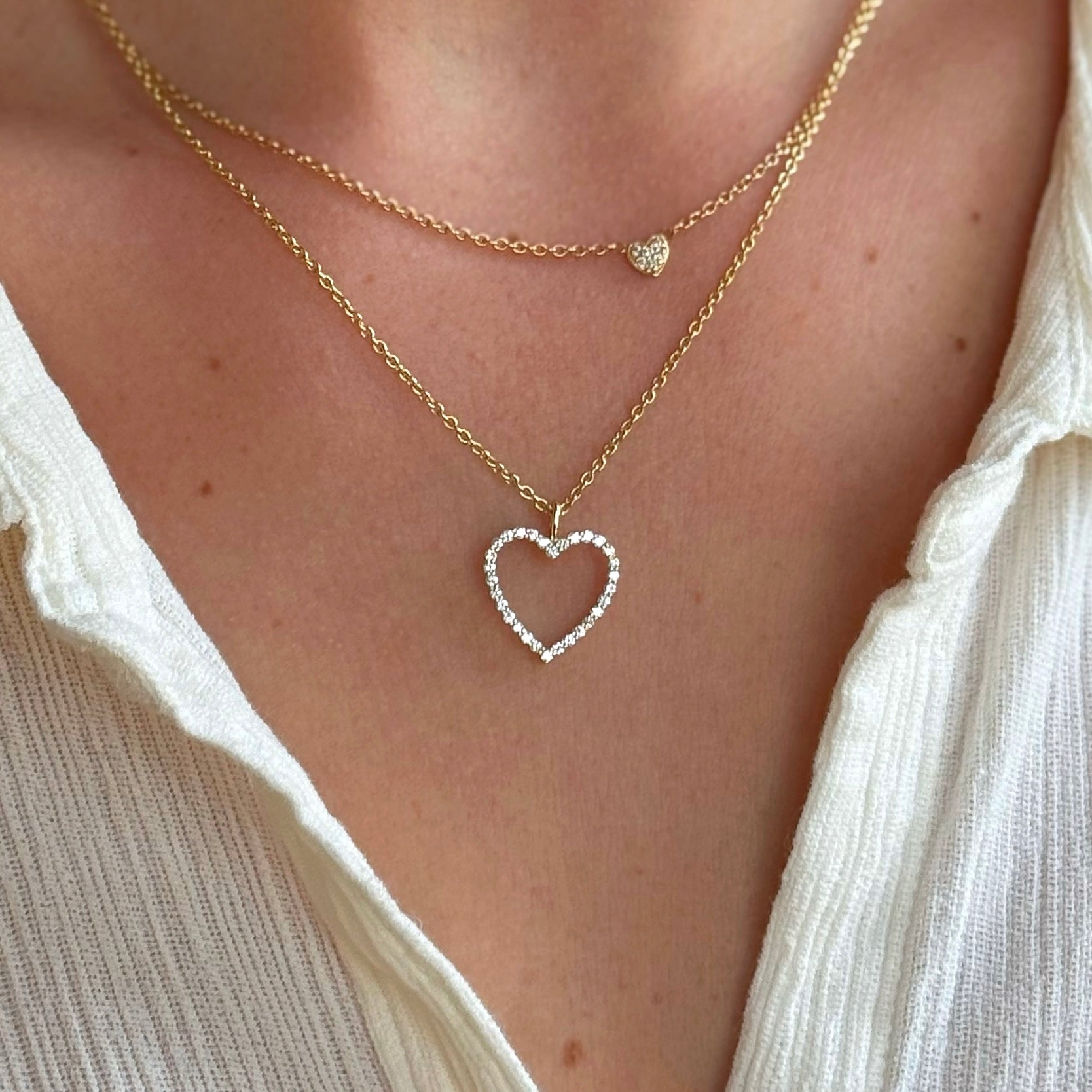 Vedhæng med åbent hjerte og 0,28 ct. brillanter
