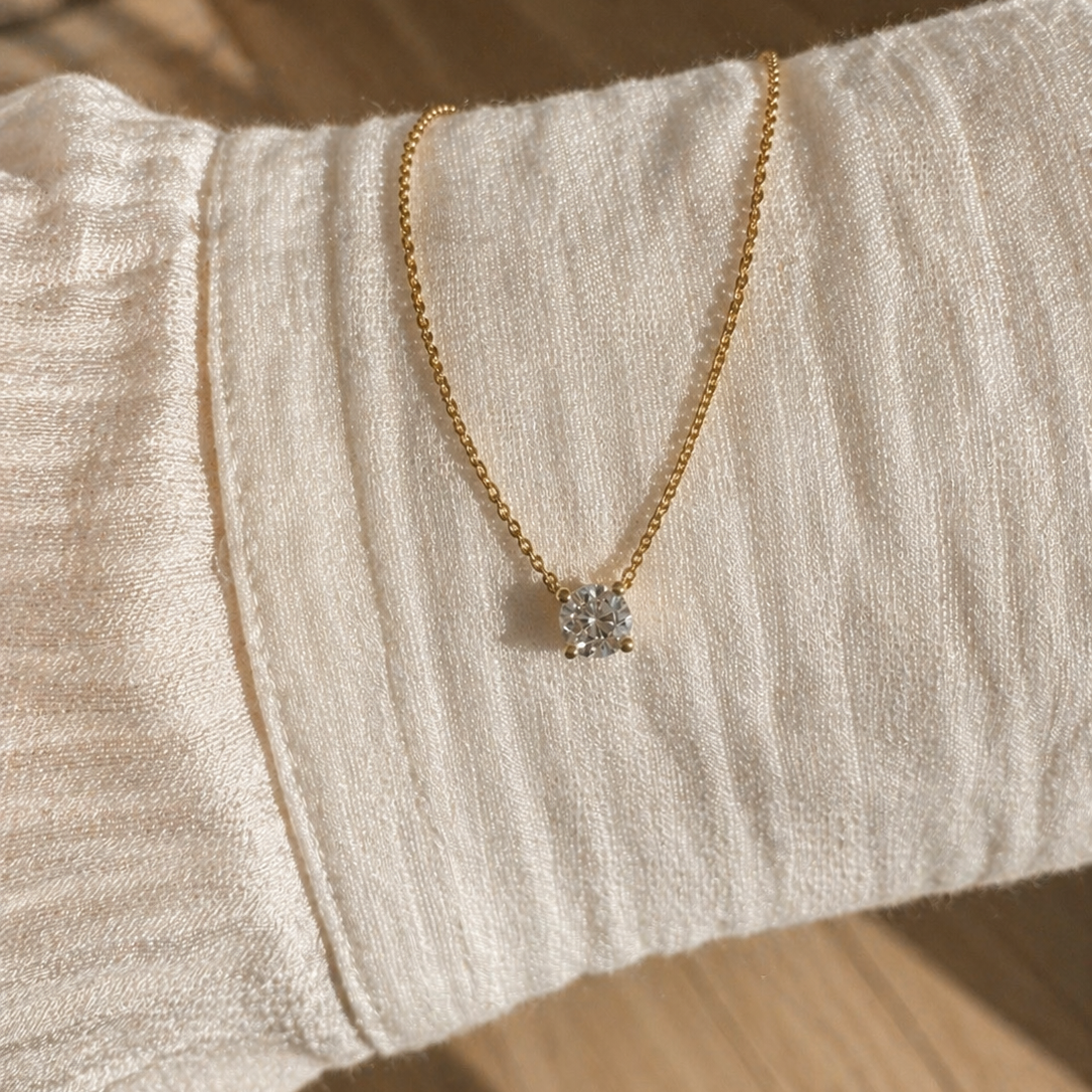 Halskæde med 0,50 ct. brillant